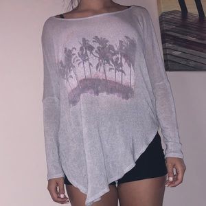 Hollister Graphic Top Size Medium